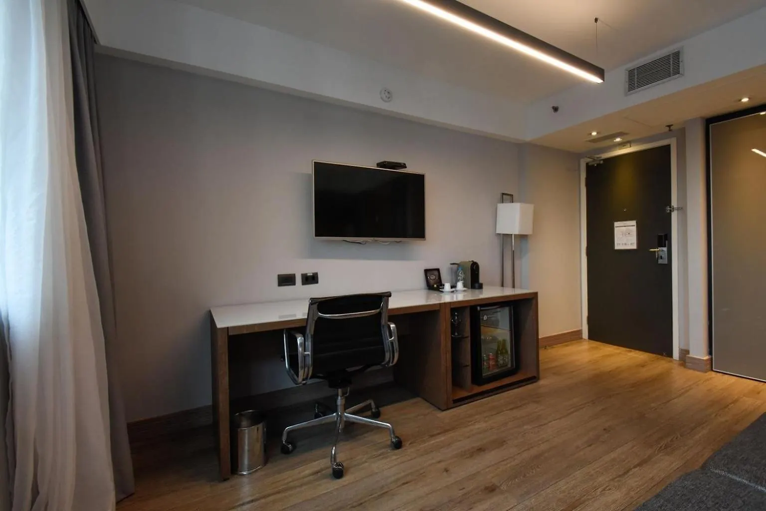 Elegance Suites Ibirapuera Sao Paulo Apartment